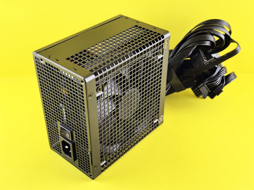 Modularni ATX napajalnik 650 W 80 Plus Gold